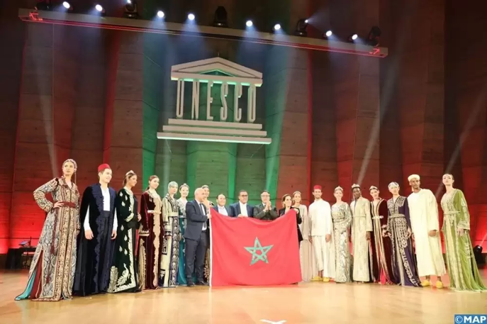 Le caftan marocain brille de mille feux à l’Unesco