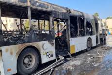 Fès : Énième incendie d'un bus à quelques mètres du Palais Royal