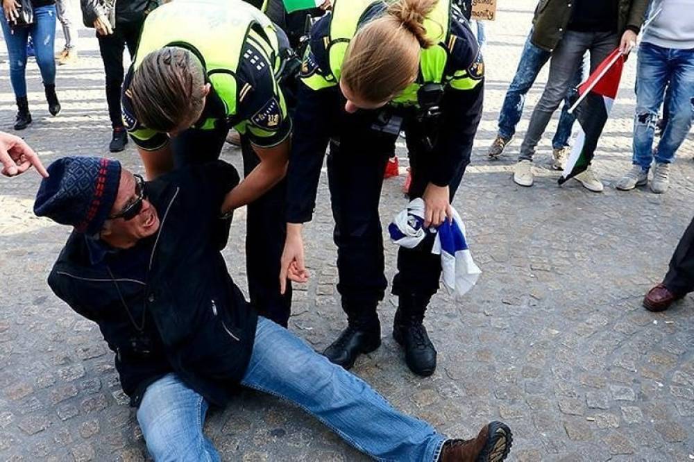 Amsterdam: Supporters israéliens agressés, 62 arrestations