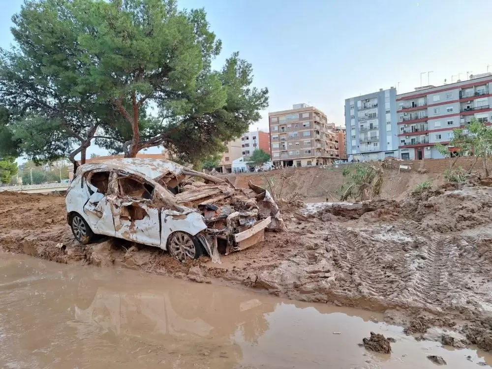 Inondations en Espagne : Une équipe marocaine prend part aux opérations de secours