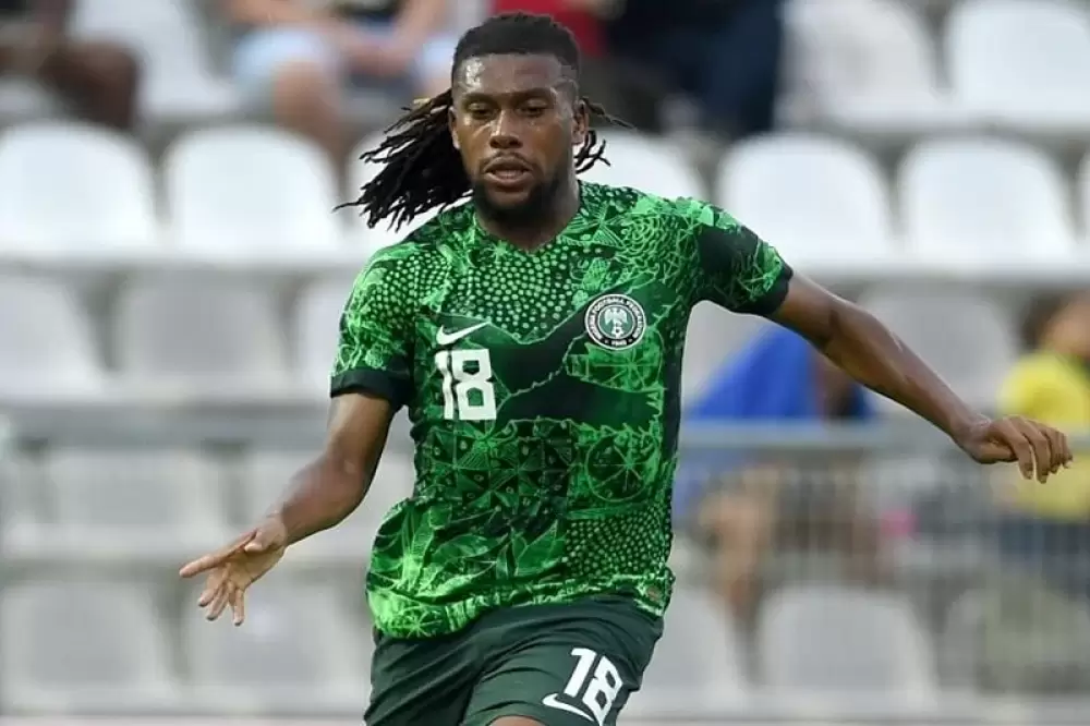 Nigeria : Alex Iwobi se défend après sa vidéo polémique sur les conditions d’hébergement à Rabat