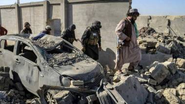 Attentat d'Islamabad: le Pakistan arrête quatre su...