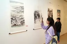 Exposition en commémoration du 67e anniversaire des relations diplomatiques Maroc-Chine