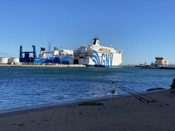 France : Des centaines de passagers en partance pour le Maroc bloqués au port de Sète