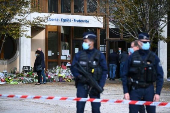 Attentat de Conflans : Brahim C. et Abdelhakim Sefrioui mis en examen pour complicité