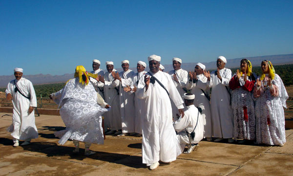 Marrakech : le Festival National des Arts Populaires reporté