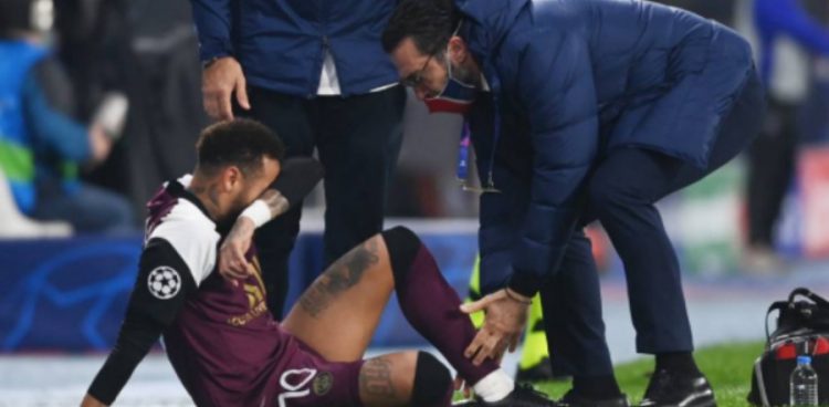 PSG : Neymar forfait jusqu'à la trêve internationale