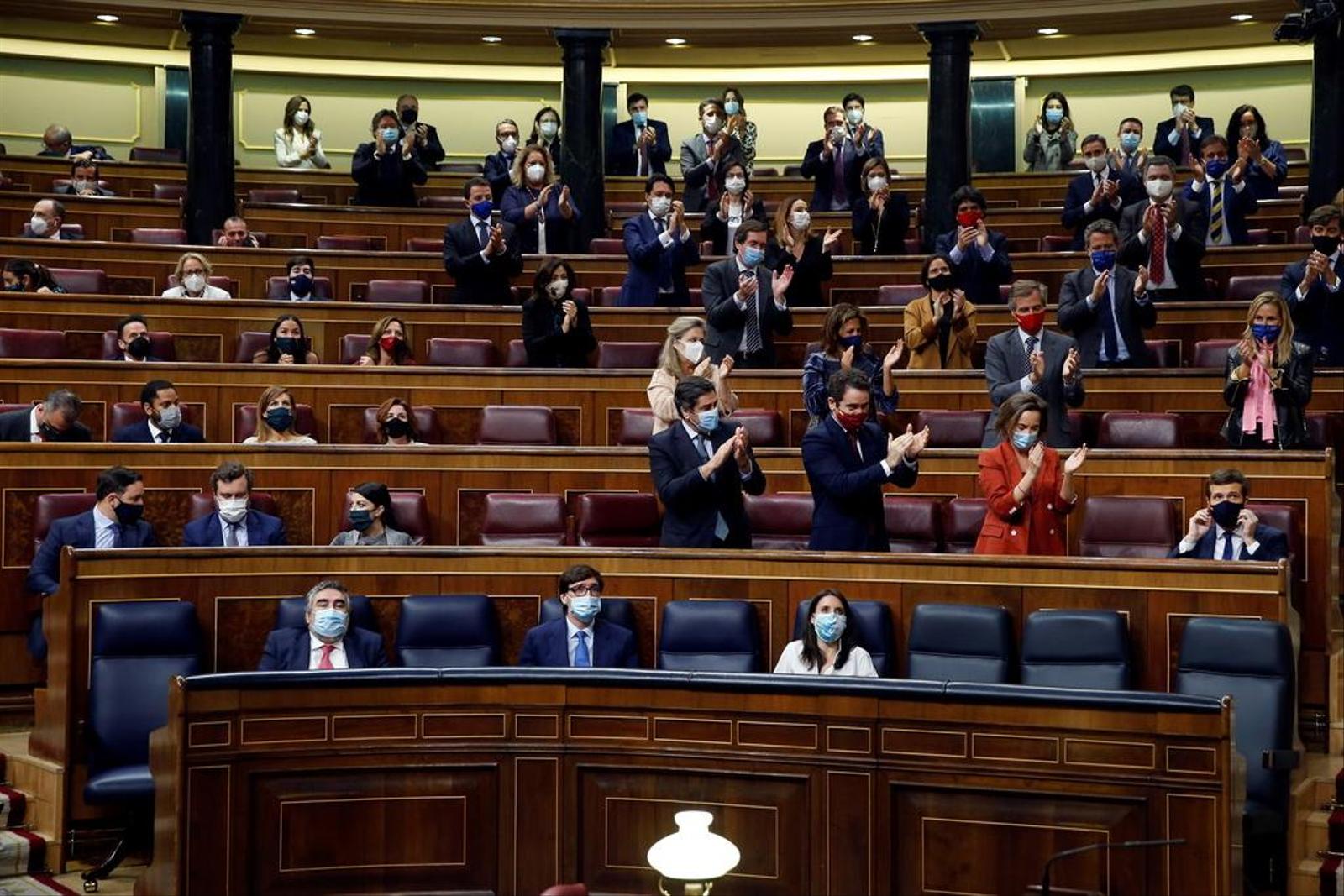 Espagne.Le parlement rejette une motion de censure de l’extrême droite