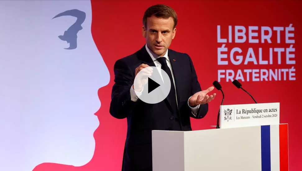 Laïcité, scolarité, mosquées : ce que contient la loi sur le "séparatisme islamiste"