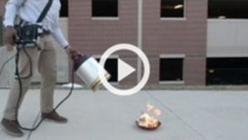 Un extincteur révolutionnaire qui souffle les flammes grâce aux infrasons