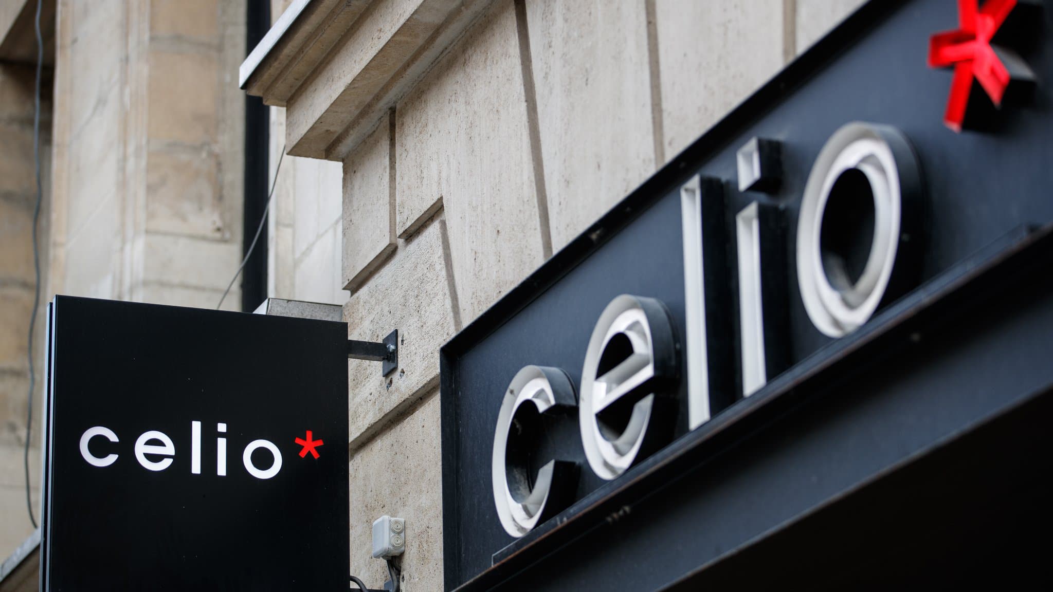 Textile: Celio prévoit la fermeture de 102 magasins en France, 383 emplois menacés