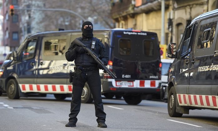 Démantèlement d’une cellule terroriste avec la collaboration du Maroc