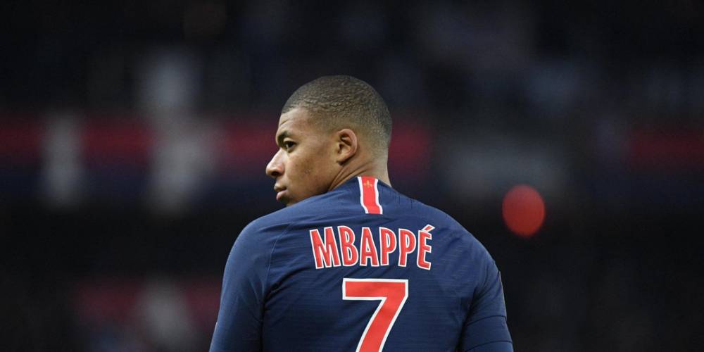 Real Madrid: Pérez dit vouloir régler le dossier Mbappé "en janvier"