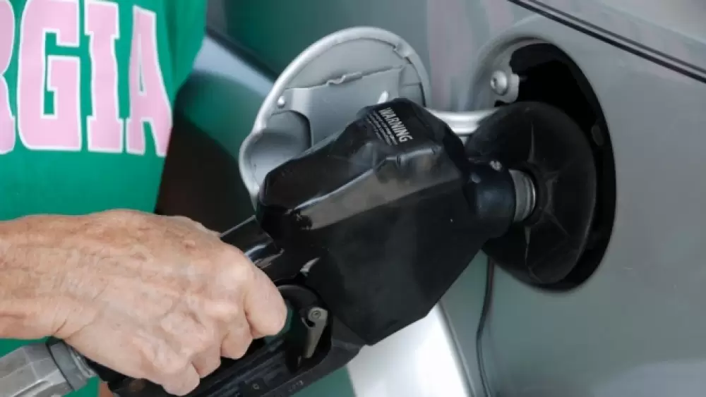 Commercialisation de carburants de «mauvaise» qualité: le PPS interpelle la ministre de la transition énergétique