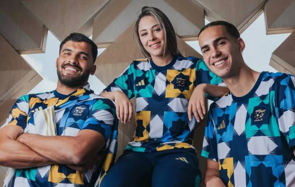Appropriation culturelle : accord entre le Maroc et Adidas sur le maillot controversé de la sélection algérienne