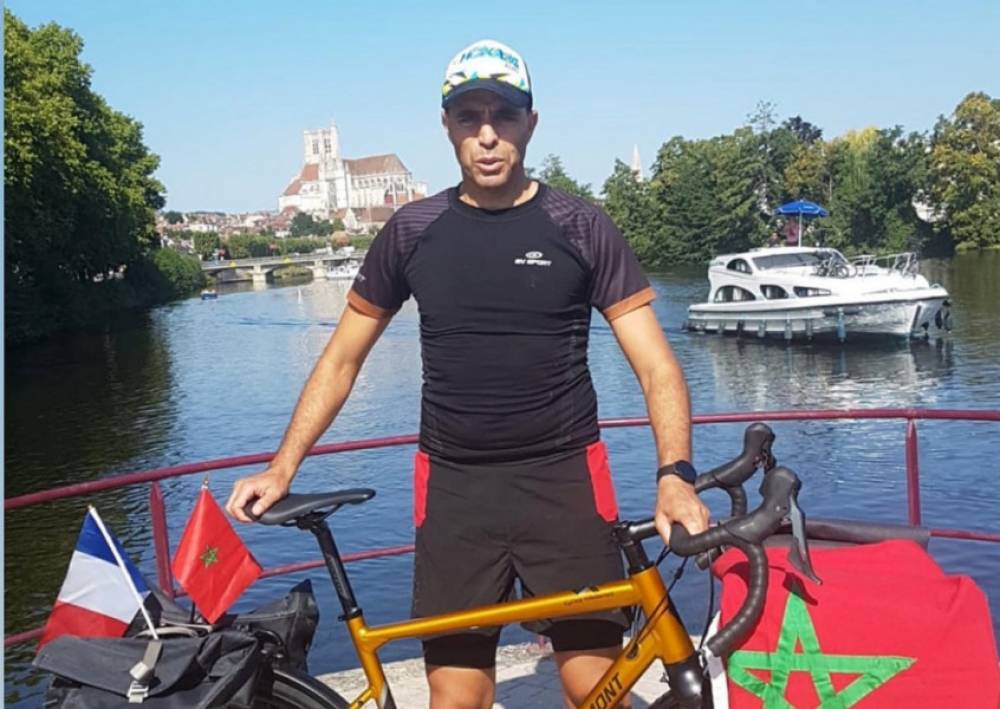 Auxerre-Doha à vélo: le globe-trotteur marocain Abderrazak El-Badaoui se lance dans l'aventure