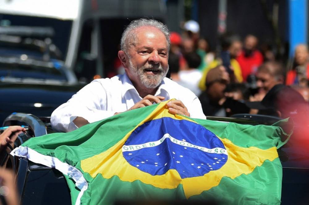 Élu président du Brésil, Lula prône "la paix et l'union"