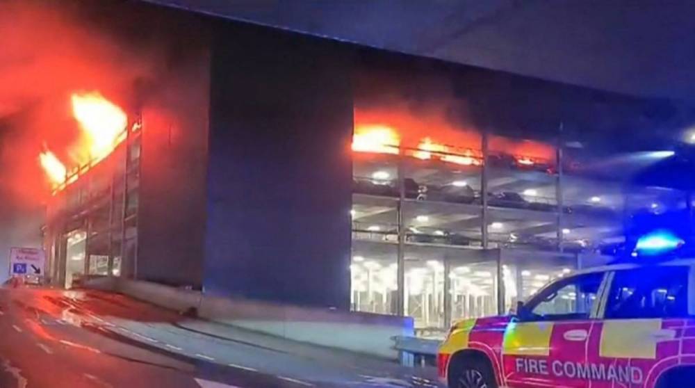 Royaume-Uni : Touché par un incendie, l'aéroport de Luton suspend tous ses vols