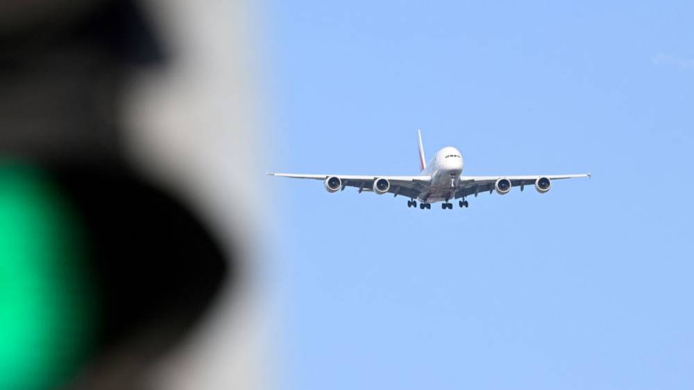 France/grève: 40% des vols seront annulés à Paris-Orly vendredi