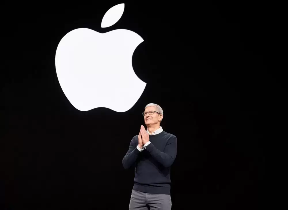 Apple a été "prise au dépourvu" par l'IA, mais veut répliquer avec son propre GPT