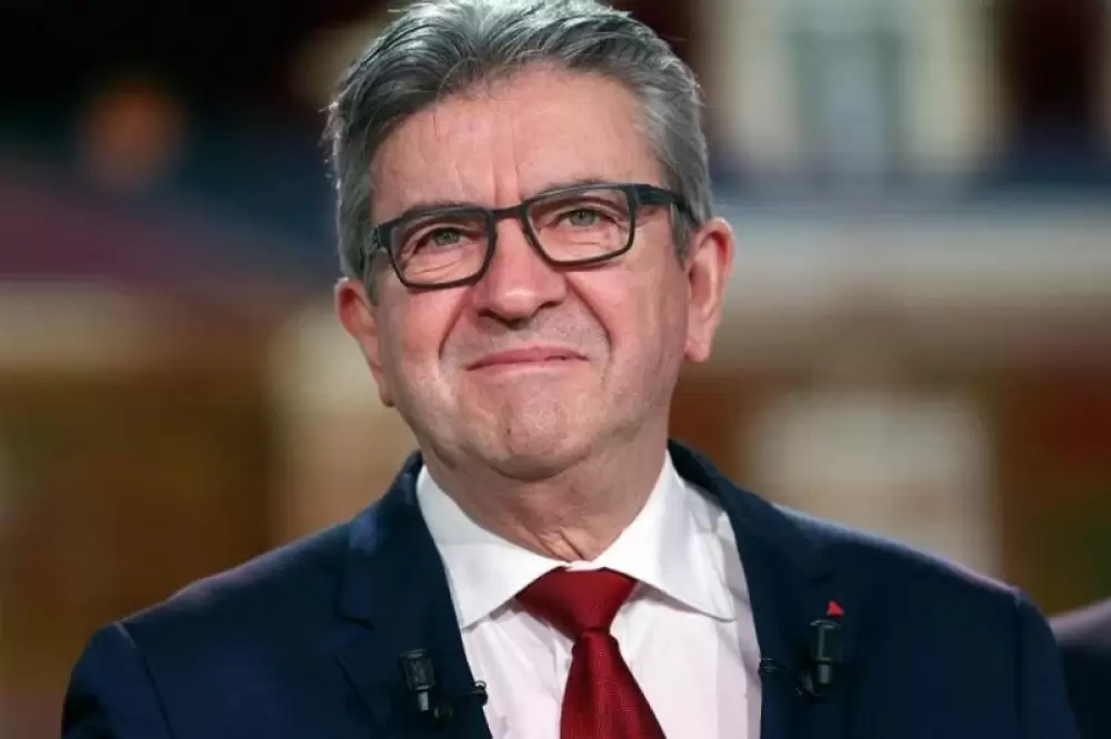 En visite au Maroc, Mélenchon dément les propos du journal français "Le Monde"