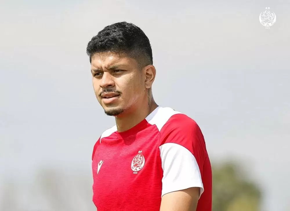 Wydad de Casablanca : blessé face à la Jeunesse de Soualem, Renan Viana indisponible pour une bonne partie de la saison