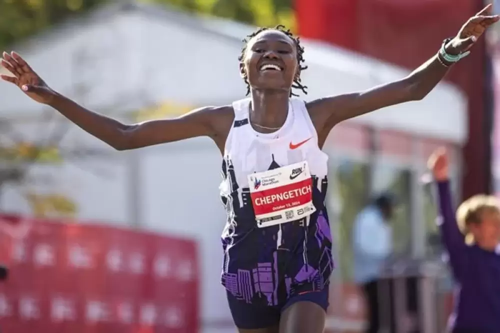 Marathon de Chicago : La Kényane Chepngetich bat le record du monde