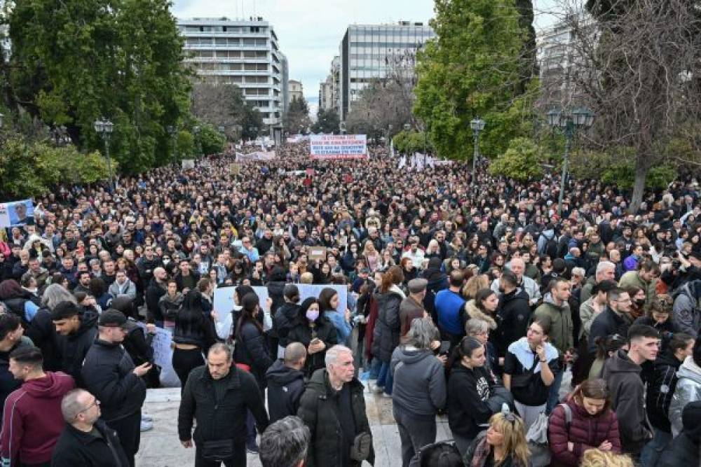 Grèce : grève générale contre le projet de journée de travail de 13 heures