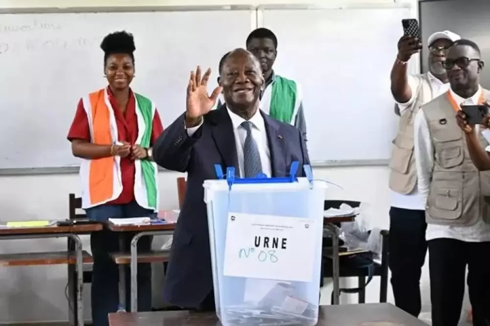 Alassane Ouattara réélu président de la Côte d'Ivoire pour un nouveau quinquennat
