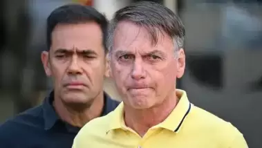 Brésil : Jair Bolsonaro condamné à 27 ans de priso...