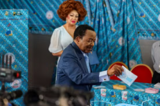 Cameroun : Paul Biya réelu président avec 53,66% des voix