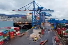 Commerce extérieur : les importations en baisse de 5,7% au T2-25