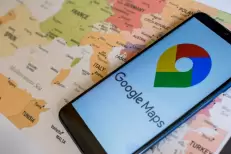 Vous pourrez bientôt chatter avec... Google Maps !