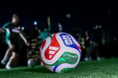 La FIFA dévoile Trionda, le ballon officiel de la Coupe du monde 2026