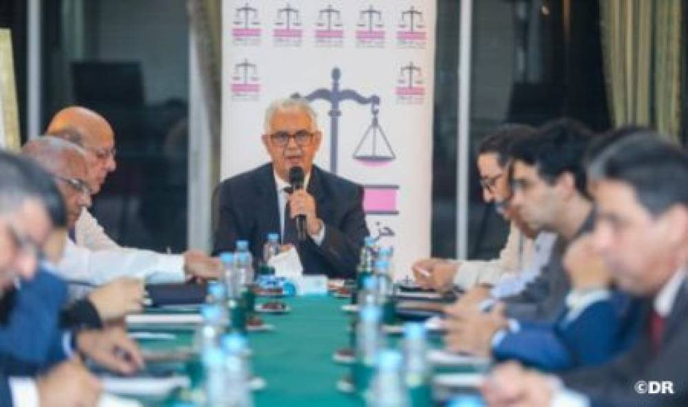 Le Parti de l’Istiqlal appelle les jeunes à adhérer au dialogue responsable et sérieux dans le cadre des institutions