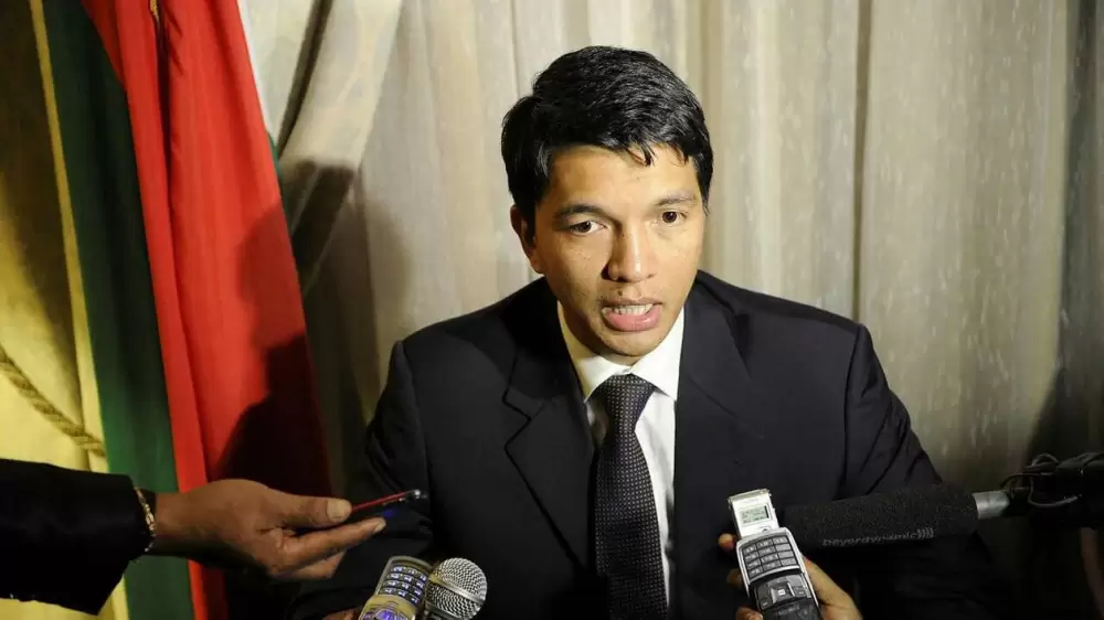 Madagascar : Le président Rajoelina fuit le pays