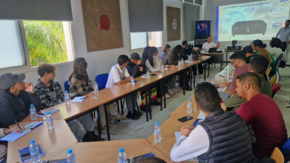 Epson et le FIAV forment de jeunes créateurs marocains aux technologies de projection et de vidéo mapping