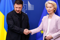 Ukraine: l’UE amorce l’utilisation des 210 milliards de dollars russes gelés pour financer l’aide à Kiev