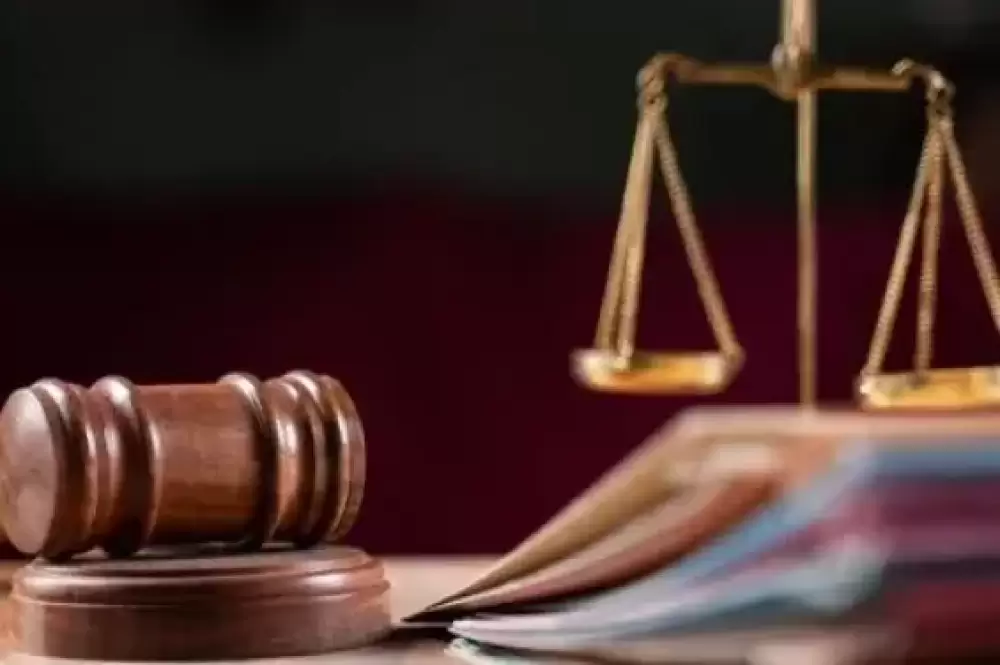 Khémisset : Perpétuité pour un jeune homme qui a tué sa mère et jeté son corps dans un puits