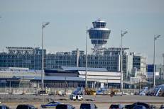 Allemagne : Vols annulés à Munich après la détection de drones