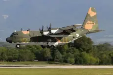 Alger-Moscou via la Pologne : une ligne militaire qui dérange