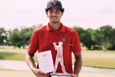 Golf: Adam Bresnu s’offre une victoire historique et décroche un ticket pour le PGA TOUR