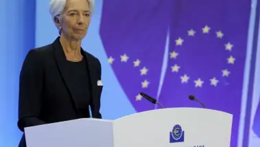 Christine Lagarde annonce son départ anticipé de l...