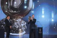 Ballon d’Or 2026 : Harry Kane sacré, Hakimi 13e et Bounou 8e au Yachine