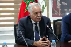 Benabdallah face au Syndicat national de l’enseignement : les engagements en suspens au cœur du dialogue