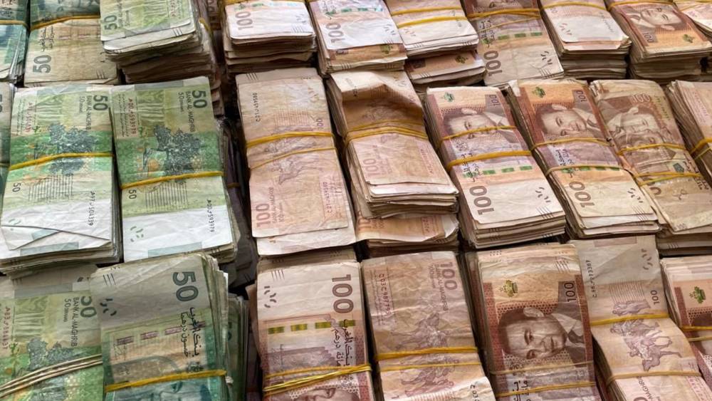 Maroc : 460 milliards de dirhams retirés en espèces en 2025, malgré l’essor du paiement électronique