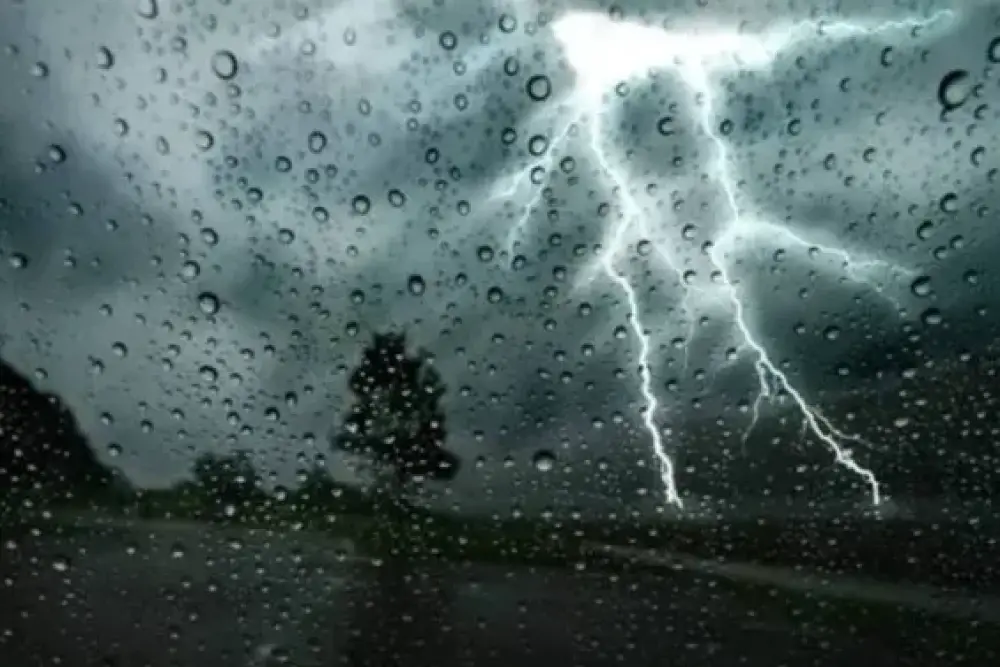 De violents orages et de la grêle attendus ce lundi dans plusieurs régions du Maroc