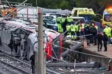 Espagne : au moins dix morts dans une collision entre deux trains