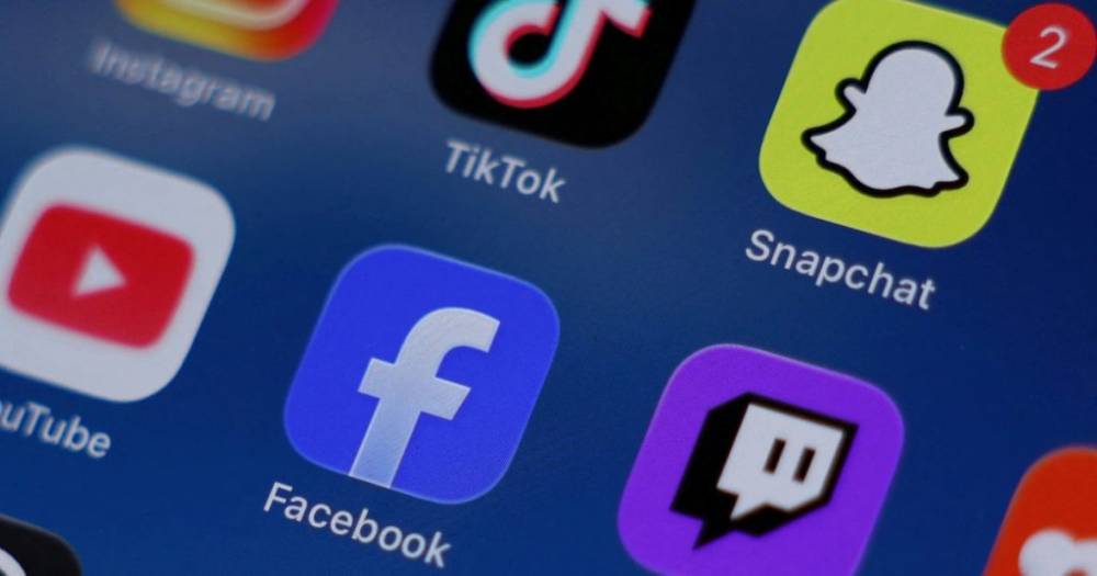 Grèce : les réseaux sociaux interdits aux moins de 15 ans dès 2027
