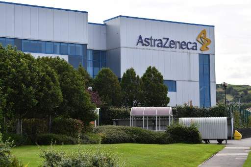 AstraZeneca fait une pause dans les essais cliniques de son vaccin contre le Covid-19